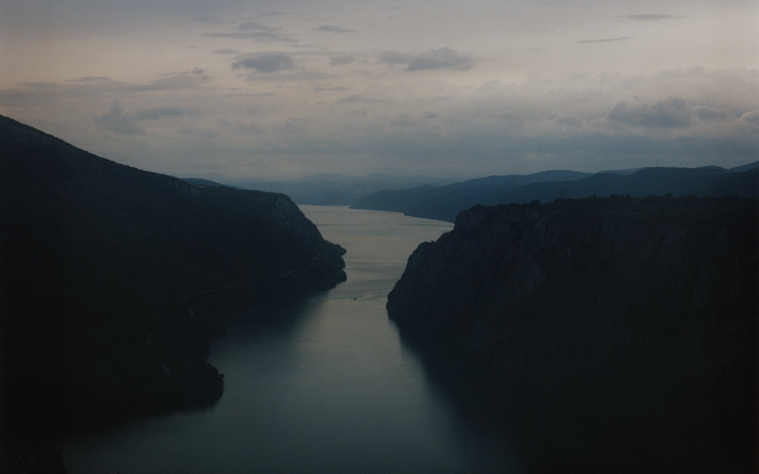 De ruisseaux et de phares, et au milieu